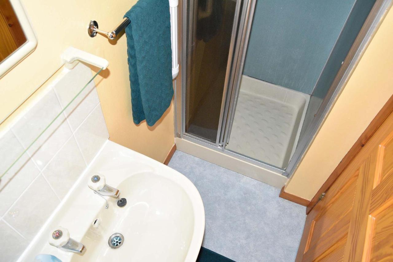 Kenmore Bed And Breakfast Portree Bagian luar foto